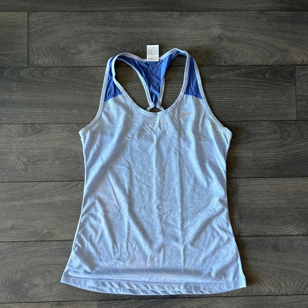 Nike running top
